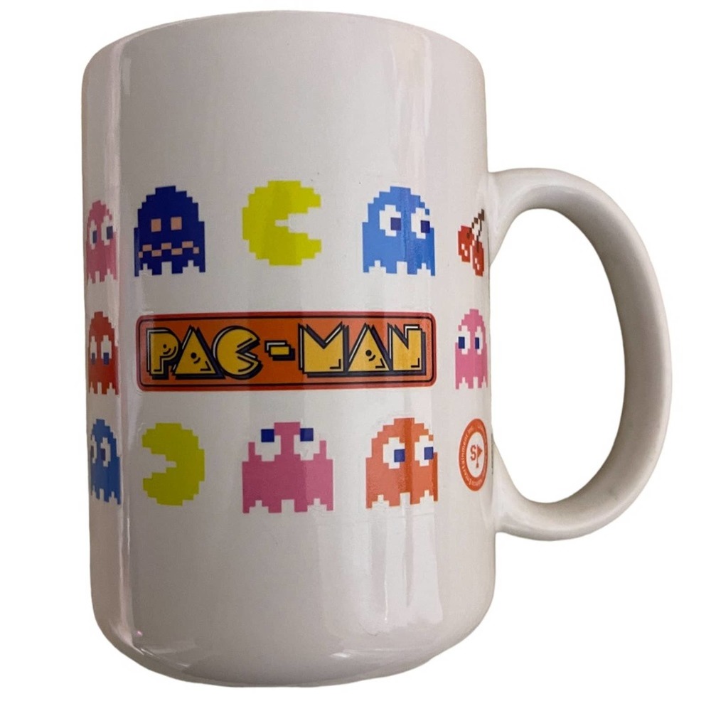 Pac-Man mug
